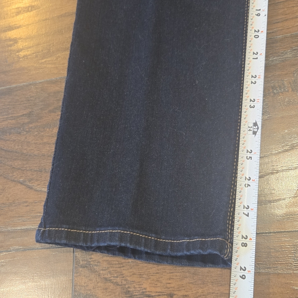 Jeans - Picture 6 of 6